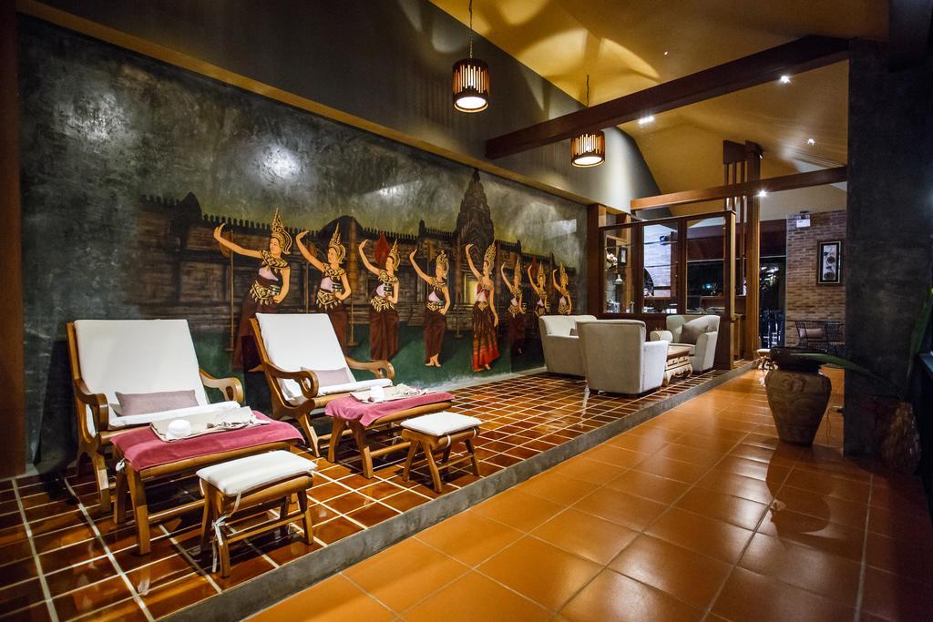 Hotel De L'Amour Sha Plus Prakhon Chai Esterno foto